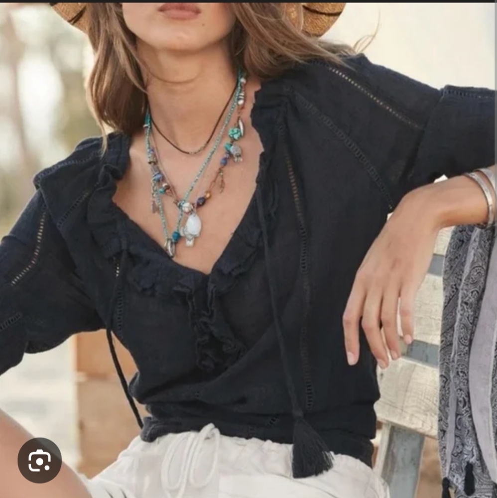 EVERYTHING $10- Sundance Catalog Artists Top Black New Small